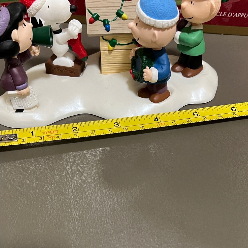 Hallmark Peanuts Keepsake Ornaments Set - c.2000 - Picture 8 of 9